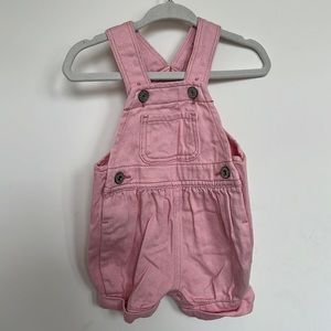 GAP baby girl 0-3 shorts overalls